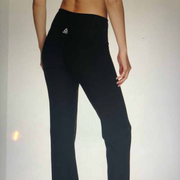 Reebok Pants - Reebok straight high rise leggings Reebok Pants - Reebok straight high rise leggings
